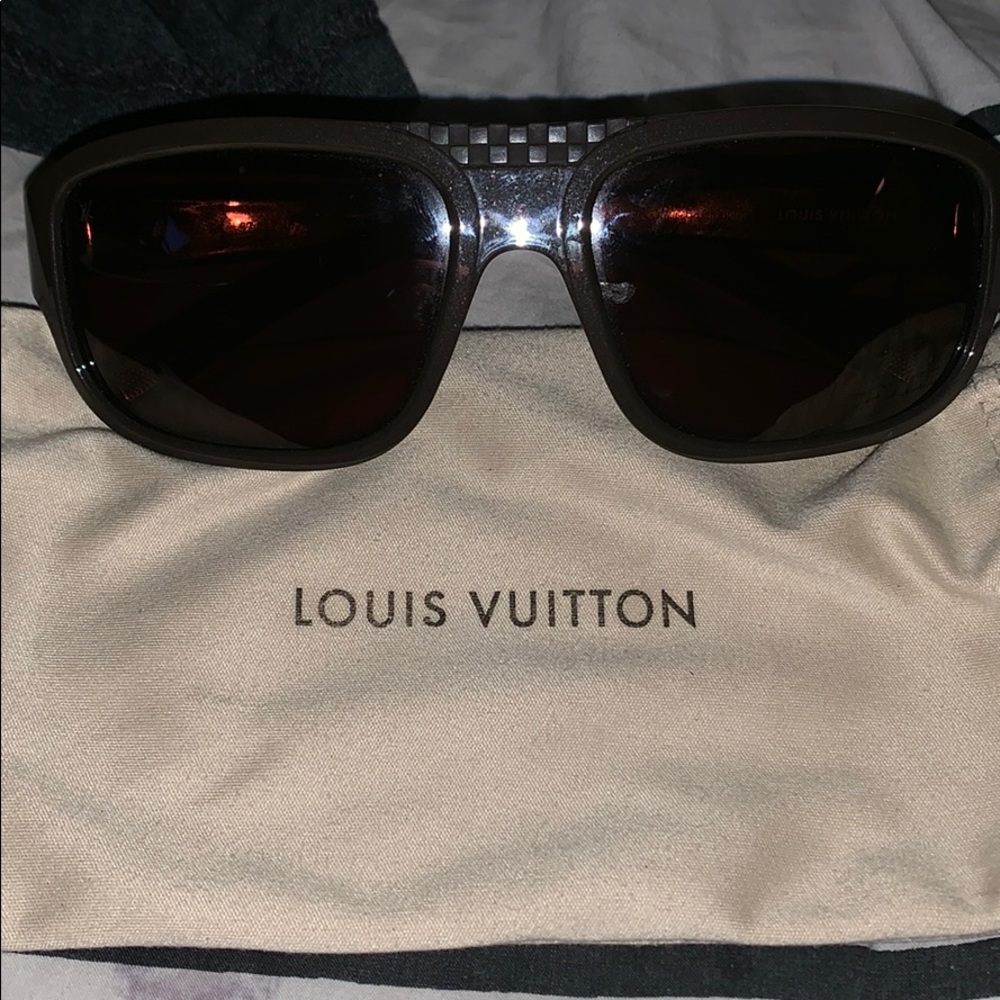 LV Shades